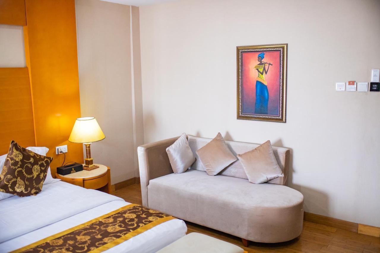Hotel Sunshine Enugu Exteriör bild