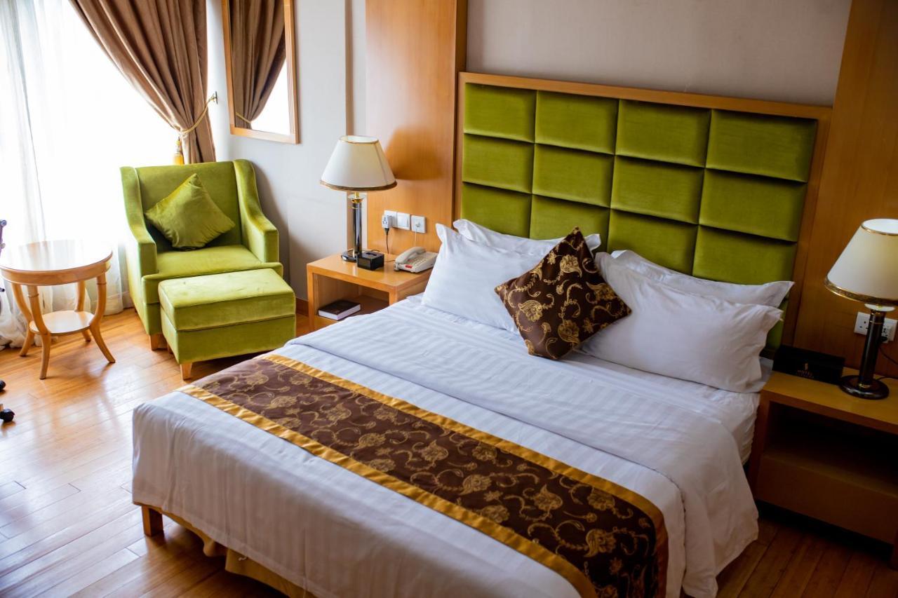 Hotel Sunshine Enugu Exteriör bild
