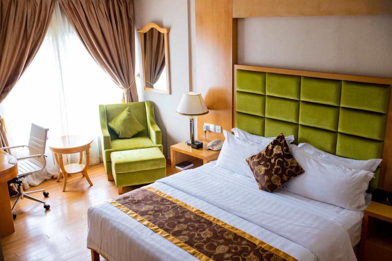 Hotel Sunshine Enugu Exteriör bild