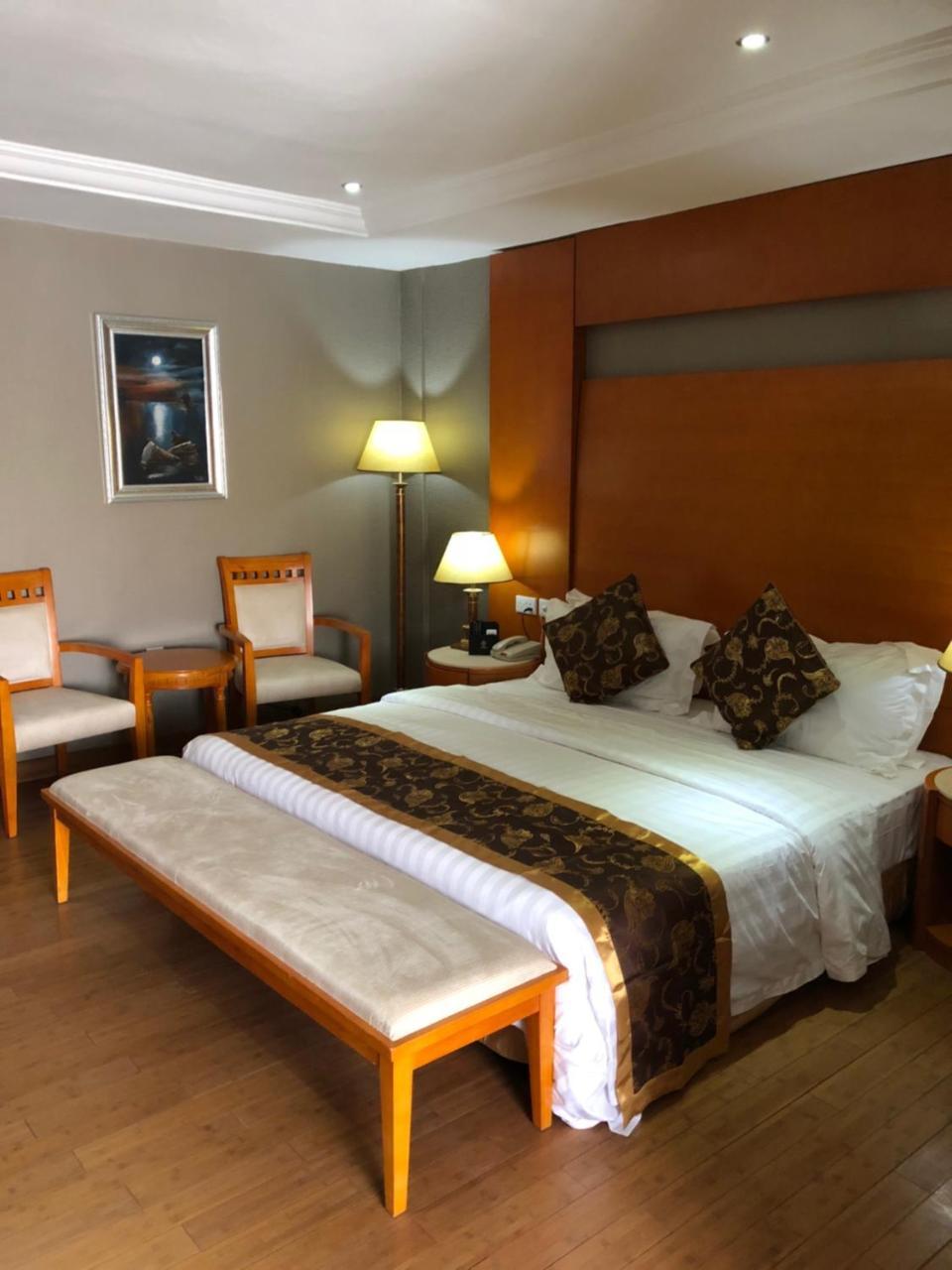 Hotel Sunshine Enugu Exteriör bild